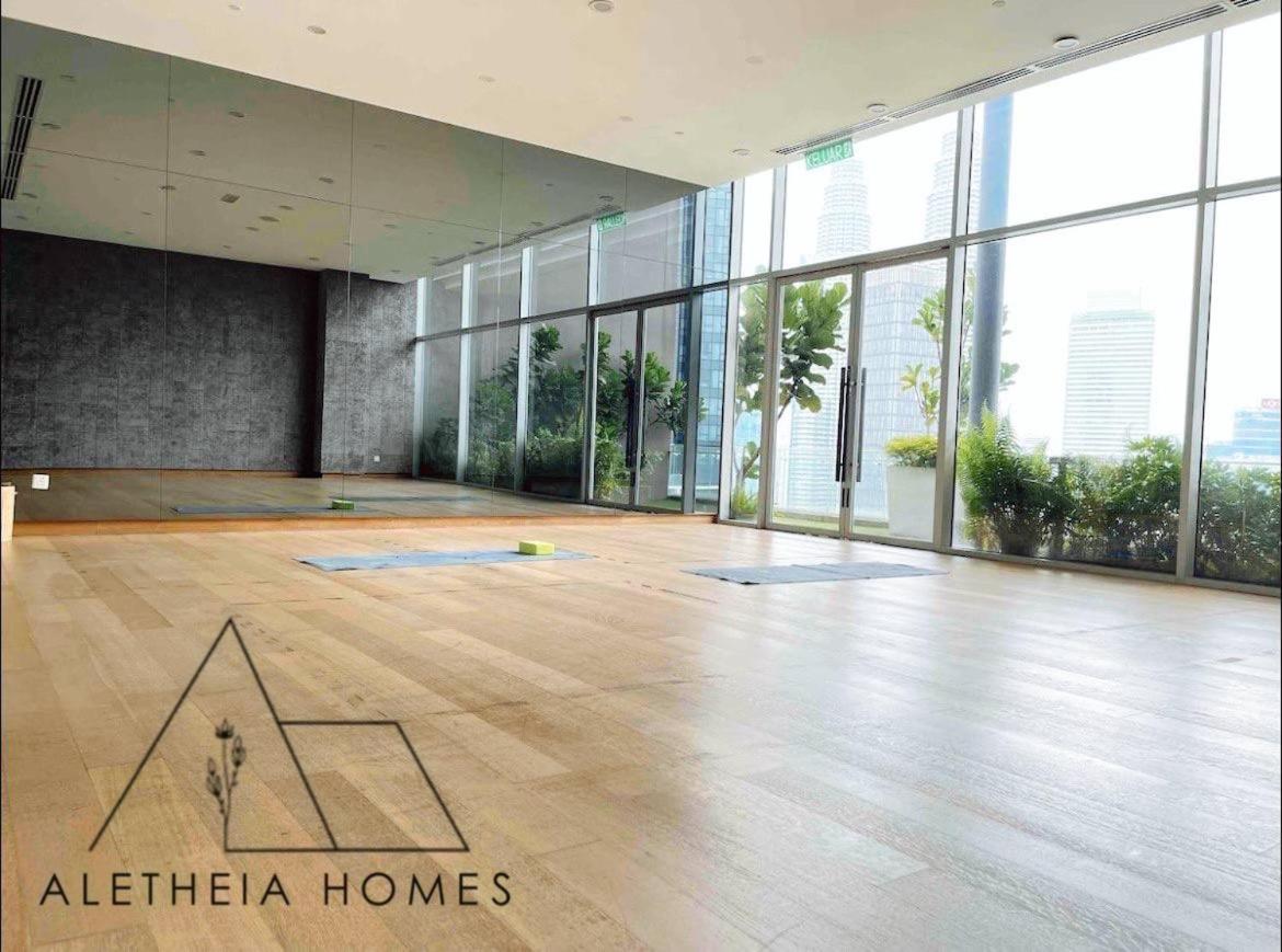 Aletheia Studio At Klcc Kuala Lumpur Exterior photo